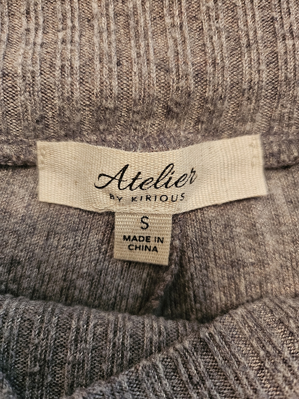 Cozy Off-the-Shoulder Ribbed Sweater Set - Gray - Picture 3 of 3